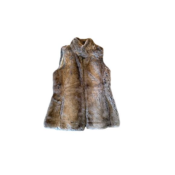 Faux Fur Vest: Banana Republic - Picture 1 of 4